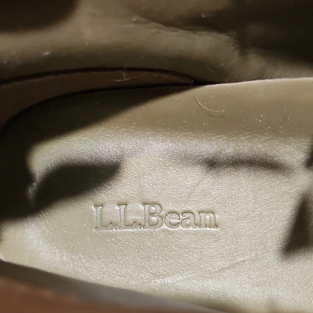 LL Bean Suede Classic Desert Chukka Boots Size 10 Wide EUC